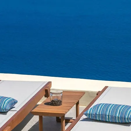 Vila Elegant Santorini Superior One Bedroom With Outdoor Hot Tub *