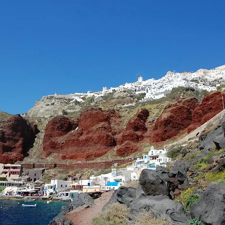 Elegant Santorini Superior One Bedroom With Outdoor Hot Tub