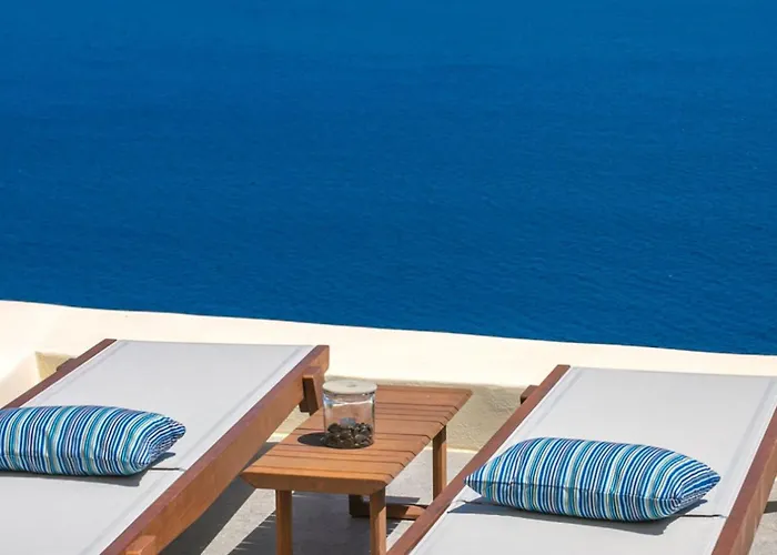 Villa Elegant Santorini Superior One Bedroom With Outdoor Hot Tub *