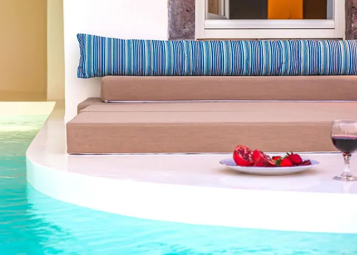 Elegant Santorini Superior One Bedroom With Outdoor Hot Tub Oia